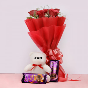 Valentine's Combo With Chocolate and Rose